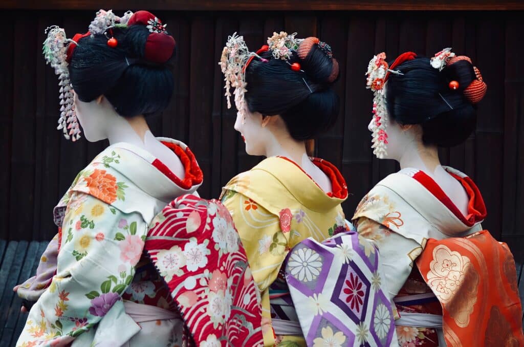 Experience traditional Japanese culture at a historic Buddhist