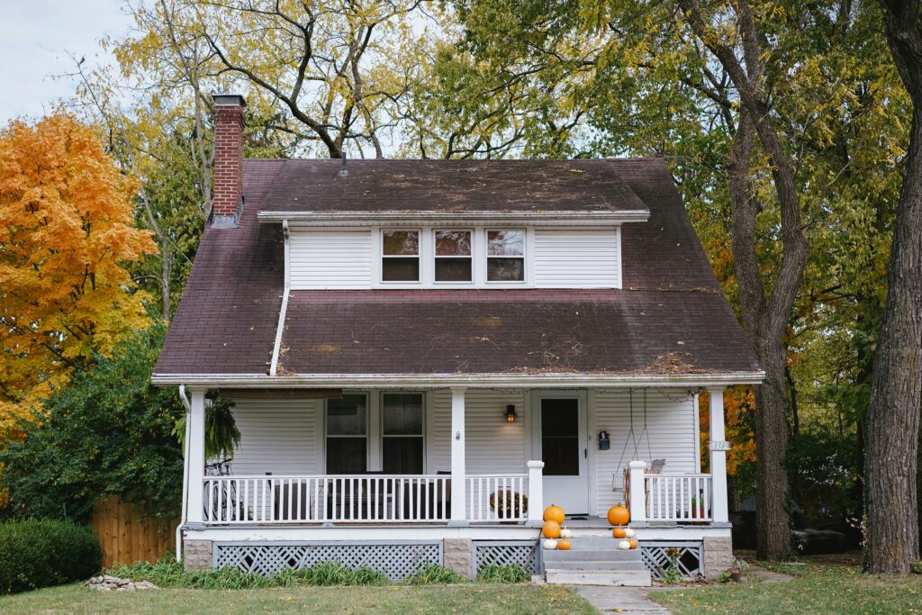 a-white-house-with-porch